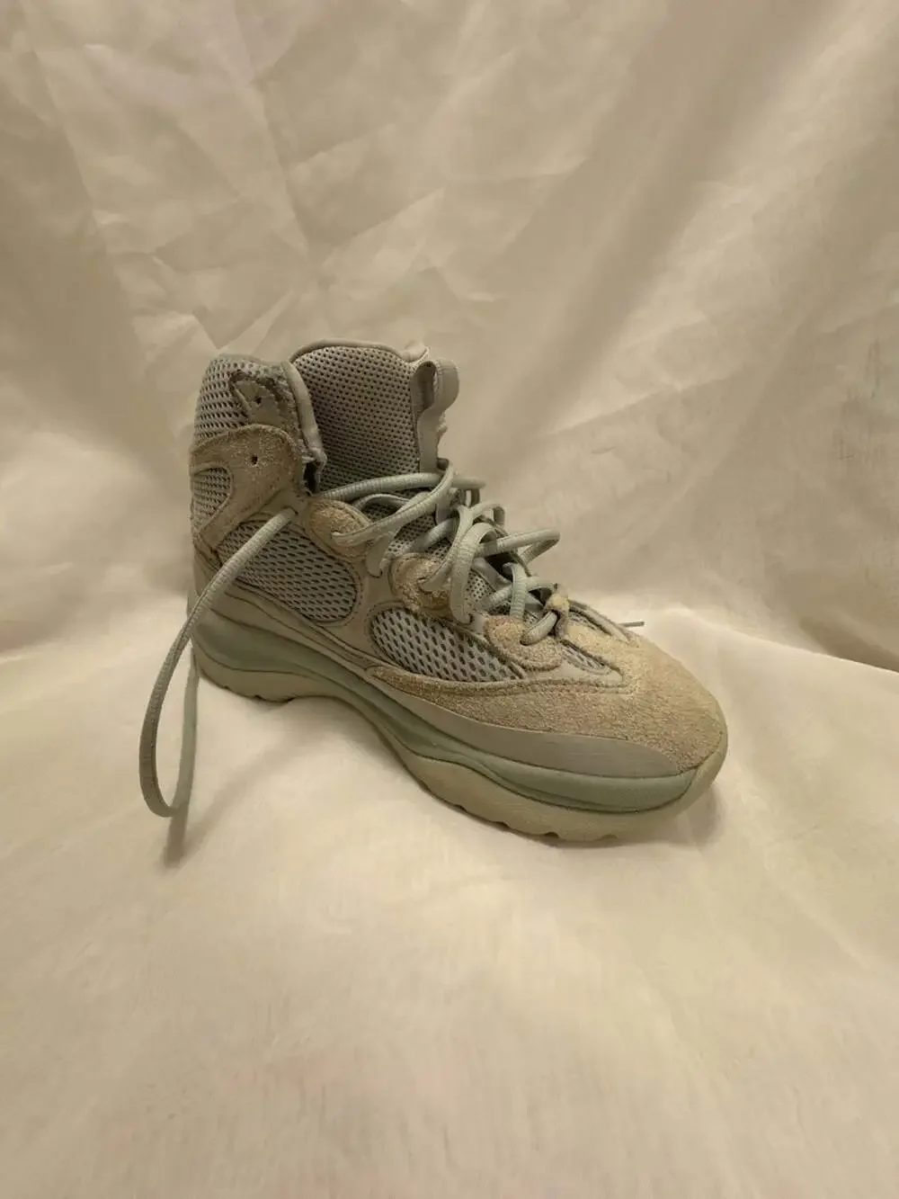 Adidas Yeezy Desert Boot Salt